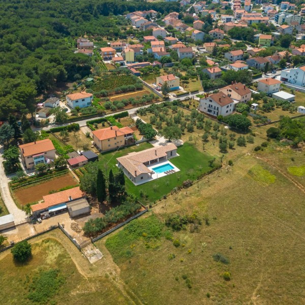 Villa Marialba, Villa Marialba with pool near the center of Pula, Istria, Croatia Pula